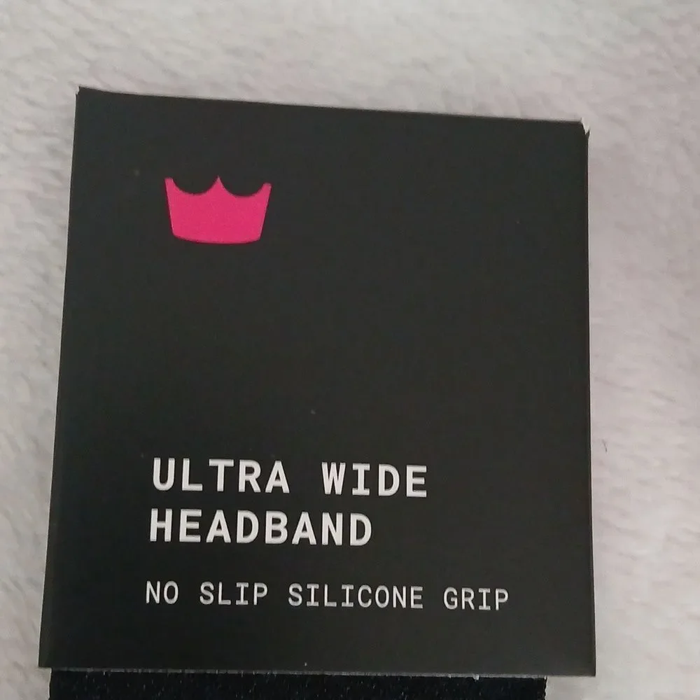 Shefit Ultra wide no slip silicone grip headbands  Set of 2 black  NEW